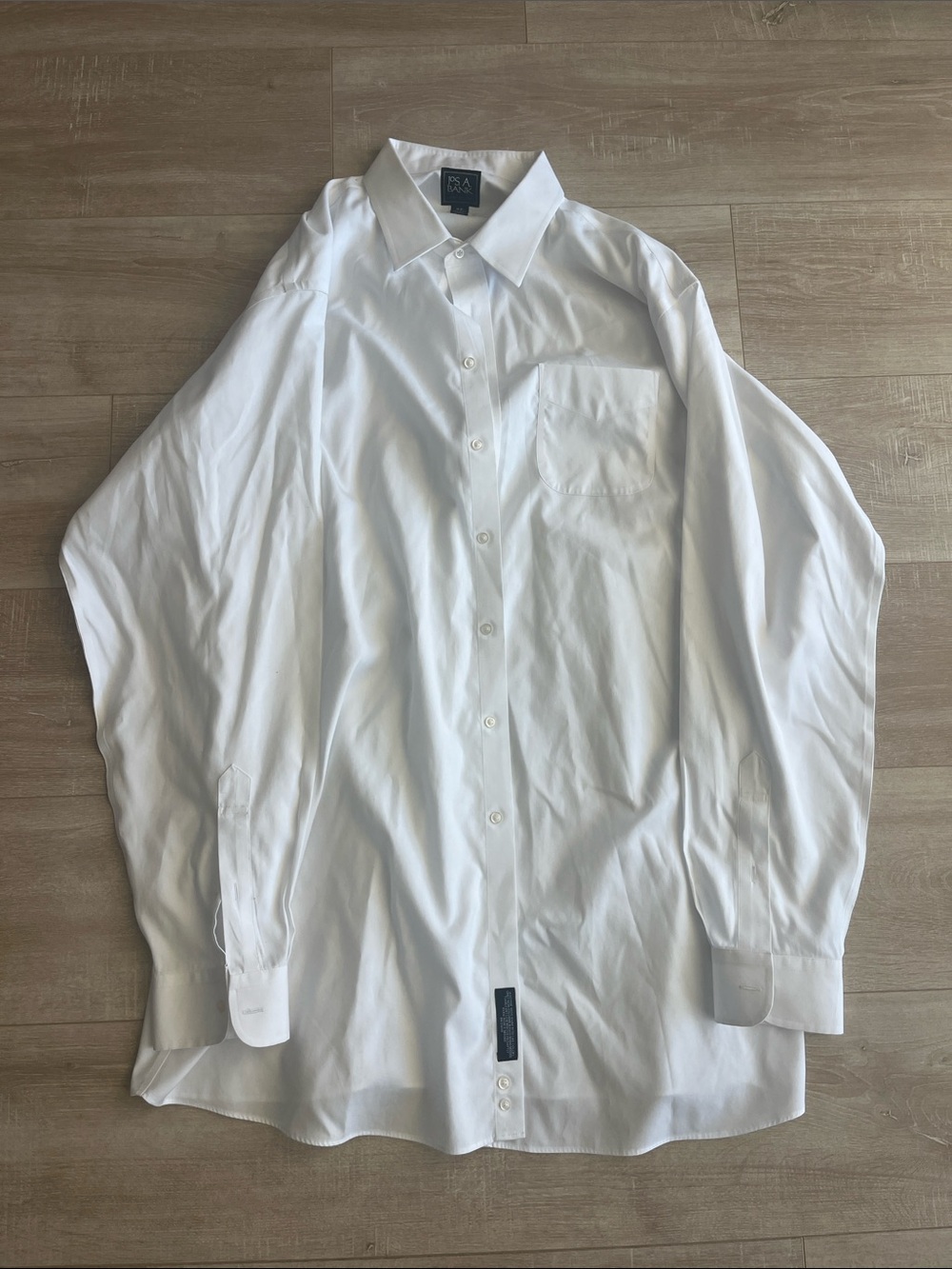 Jos. A. Bank White Men's Dress Shirt - Classic Point Collar